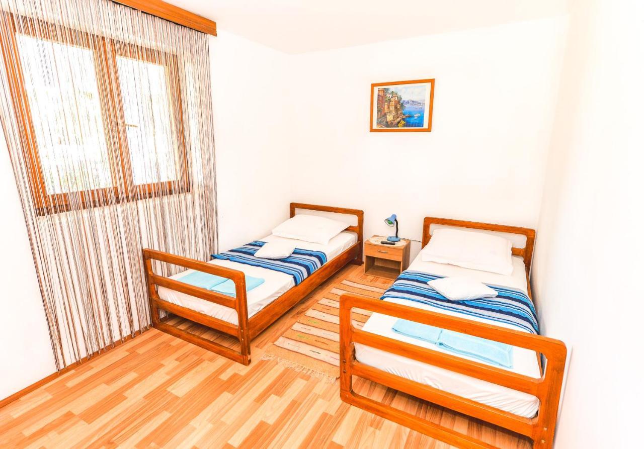 Apartment Tia Лун Екстериор снимка